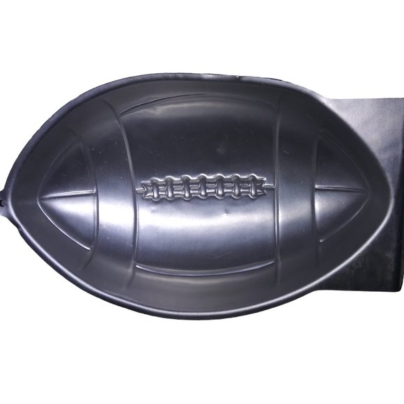 Vintage Wilton Football Cake Pan Aluminum Football Cake Mold 1990 2705-6504 - Picture 3 of 6